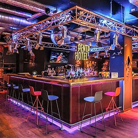 فندق Pentahotel لييج