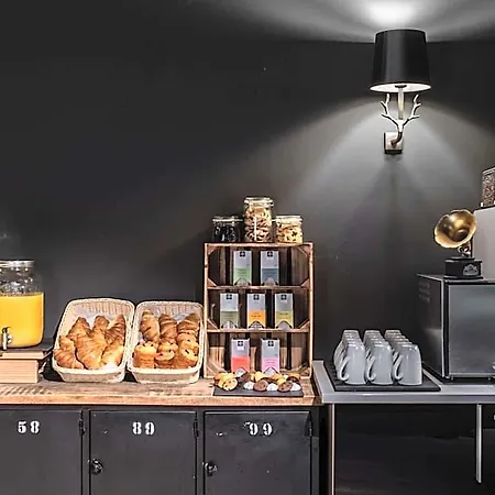 Pentahotel 4* لييج