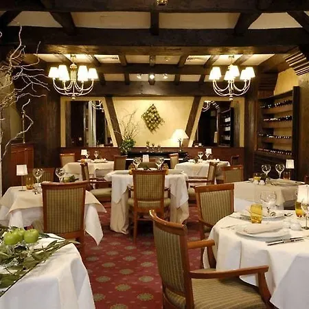فندق Pentahotel 4*